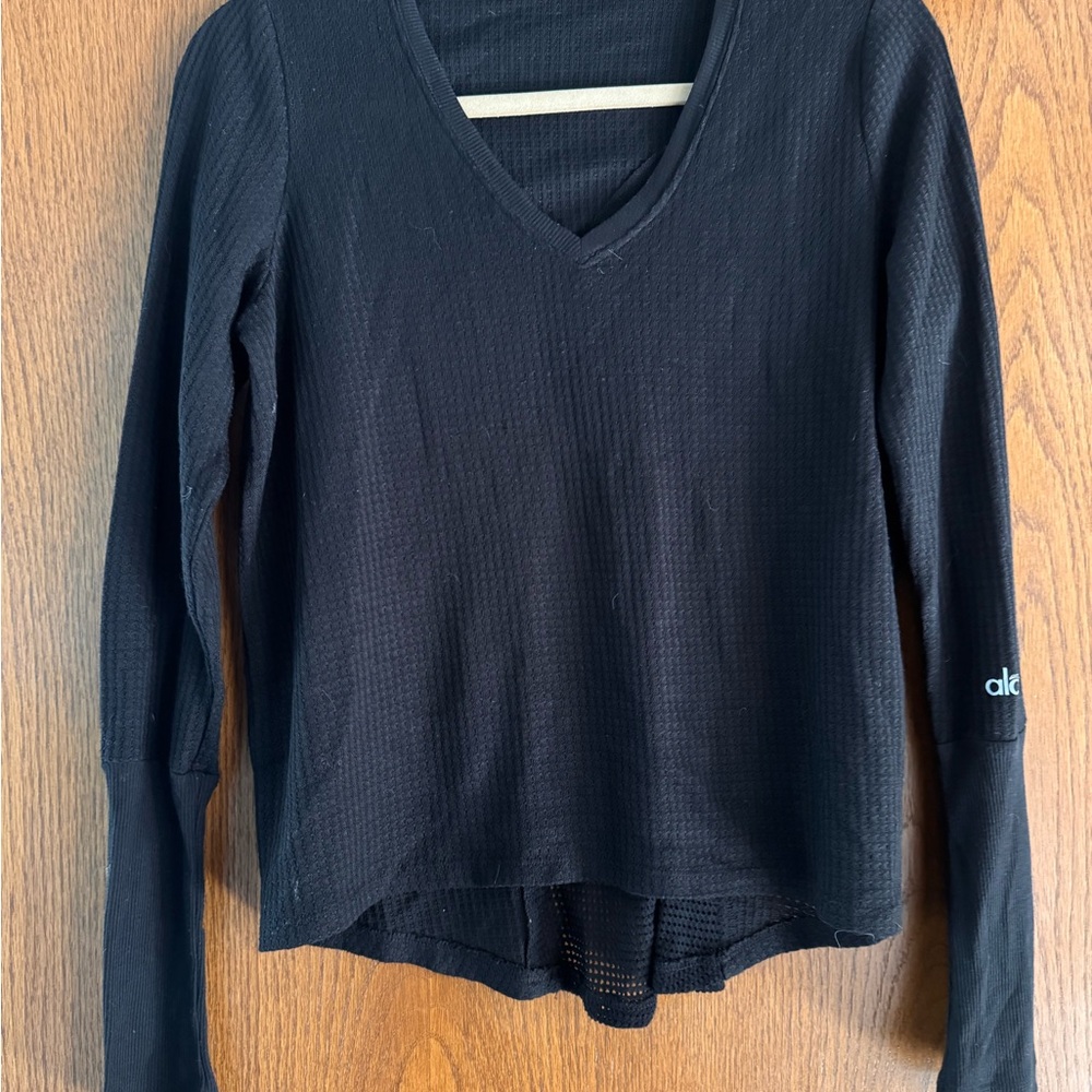 ALO Yoga Black Textured Long Sleeve Tee